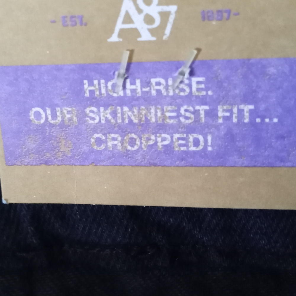 New Aeropostle High Rise Cropped Jeggins